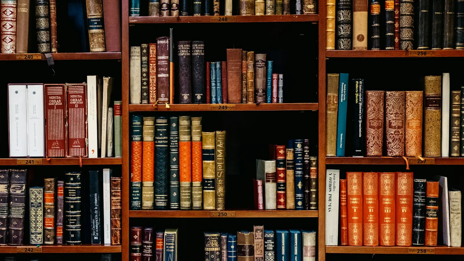 اجعل عشاق القراءة يجدون مكتبتك، أينما كانوا